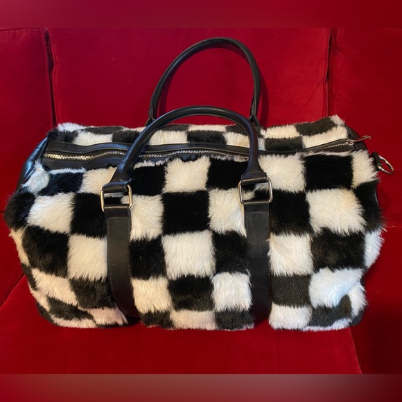 Dolls Kill Handbags - Black and White Checked Furry Weekend Bag